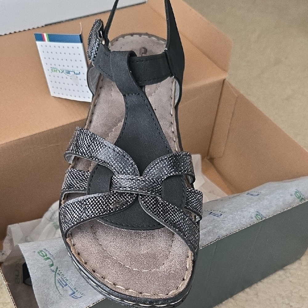Spring Step Black and Silver Sandals